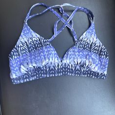 Cute Print Bikini Top! Bought To Match Some Bottoms But The Colors Don’t Match Up. Never Worn! Womens Swim, Swimming, Blue And White, Blue, Women Shopping, Color