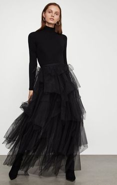 Black Tulle Skirt Outfit, Showstopper Dress, Black Tulle Skirt, Tutu Skirt Women, Rok Outfit, Tule Rok, Gonna In Tulle, Black Skirt Outfits