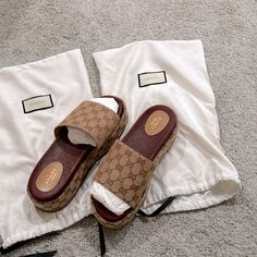 Brown And Burgundy Gucci Platform Sandals. Gucci Marmont Platform Sandals, Gucci Brown Sandals For The Beach, Gucci Open Toe Platform Sandals, Gucci Brown Slip-on Sandals, Gucci Platform Sandals, Gucci Cushioned Slip-on Sandals, Gucci Platform, Shoes Gucci, Gucci Shoes