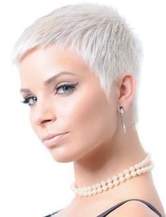 Hairstyles Ombre, Short Hairstyles 2015, Haircuts Women, Short Blonde Pixie, Hairstyles Pixie, Hairstyles Bob, Short White Hair, Wedge Hairstyles, Popular Short Hairstyles