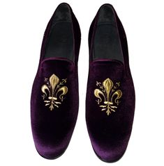 Formal Embroidered Round Toe Loafers, Formal Embroidered Closed Toe Loafers, Embroidered Formal Closed Toe Loafers, Purple Loafers, Velvet Embroidery, Moccasin Shoes, Velvet Loafers, Embroidery Shoes, Velvet Shoes