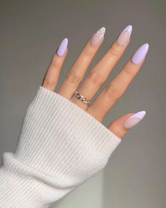 21+ Must-try Purple French-Tip Nail Ideas (2024) - DrExplains Lilac Nails, Purple Nail Designs, Lavender Nails, Manicure Tips, Lines On Nails, Casual Nails, Short Acrylic Nails, Nail Arts, Purple Nails