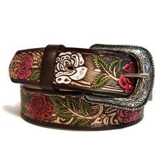 Flaunt your casual style with this beautiful embossed belt! Made from real leather, this belt comes with snaps to easily remove the buckle.  This belt is perfect for dressing up or down, and it's sure to add a touch of bohemian-chic style to any outfit. Vintage vibe and Western-inspired design ✨✨ For belt sizes, please follow the instructions in the picture  *HANDMADE  with love and care with the help of talented artisans for an authentic look. *EMBOSSED LEATHER, engraved classic buckle *Feature Leather Belt With Embroidery For Western-themed Events, Leather Embroidered Belt For Western-themed Events, Adjustable Hand-tooled Belts, Artisan Brown Embroidered Belt, Brown Embroidered Leather Belt, Vintage Leather Embroidered Belt, Rodeo Gifts, Western Bohemian, Leather Engraved