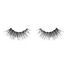 Glamnetic's seamlessly refined Vixen Magnetic Lashes provide a wispy effect to mimic the look of your natural lashes. How to use: Apply magnetic liner on lash line and adhere lashes to liner. Press lashes down onto magnetic liner to ensure magnets make a good connection. To remove, gently peel off lashes from either corner. Cleanse skin with oil-based makeup remover. To reuse, clean magnets by gently scratching off dried magnetic liner. Use makeup remover to clean off remnants, if any. Do not we Winged Lashes, Oil Based Makeup Remover, Big Eyelashes, Caviar Nails, Subtle Cat Eye, Wispy Lashes, Magnetic Lashes, Magnetic Eyelashes, Strip Lashes