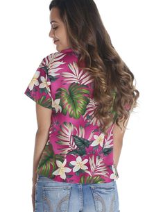 Palolo Valley Fitted Hawaiian Blouse 100% Cotton Fabric Genuine Coconut Shell Buttons Short Sleeves Fitted Style Blouse Front and Back Darts Color: Pink, Black Sizes: XS - 2XL Made in Hawaii - USA Length is measured from top of collar down to hem Size XS S M L XL 2XL BUST (in)(cm) 3691 3897 40102 44112 46117 48122 LENGTH (in)(cm) 2461 2564 2666 2769 2871 2974 Easy Wear Dresses, Sarong Dress, Plumeria Flowers, Business Casual Shirts, Hawaii Usa, Monstera Leaves, Hawaiian Outfit, Tropical Shirts, Rayon Shirt