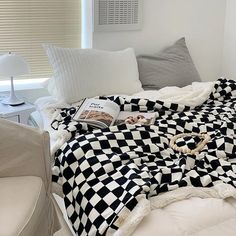 checkered bed quilt cover fluffy soft cozy throw blanket indie aesthetic room decor roomtery Pastel Aesthetic Room, Polar Fleece Blankets, Danish Pastel Aesthetic, Plaid Throw Blanket, Fuzzy Blanket, Bedroom Decor Cozy, Soft Sofa, Sofa Throw Blanket, Blanket Black