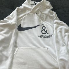 I Dont Wear It Nike Undercover, Sweaters Nike, Undercover Jun Takahashi, Pull Over Hoodie, Nike Sweaters, Nike Sweater, Nike White, Sweaters Crewneck, Colorful Hoodies