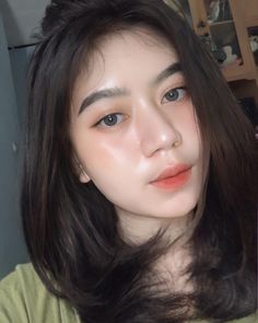 Muka Glowing, Blonde Asian, Asian Short Hair, Pinterest Hair, Models Makeup, Don Juan, Sleek Hairstyles, Beauty Body, Korean Hairstyle