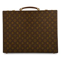 This Louis Vuitton Monogram Canvas trunk is an absolute must-have for anyone with a love for luxury. Ideal for work purposes, especially if you want to be the most stylish person at the office, this LV trunk also works as a small travel bag or a gorgeous interior decoration. Rich in history, investing in an LV trunk is always a good idea given that the brand originated in luxury luggage manufacturing. Crafted from its signature Monogram canvas this trunk is sleek, sophisticated, effortlessly cool and a true timepiece. SPL Exterior Monogram canvas Gold tone hardware Top handle Two buckle closures on either side Push-lock closure Protective feet on base Very Good Vintage condition – slight scuff marks to corners and tarnishing to areas of the hardware Interior Brown leather lining Open compa Lv Trunk, Luxury Luggage, Small Travel Bag, Gorgeous Interiors, Brown Canvas, Louis Vuitton Bag Neverfull, Interior Decoration, Exclusive Bag, Chanel Handbags