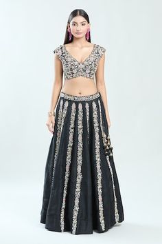 Black padded blouse featuring mirror, resham and cutwork hand embroidery. Paired with a floral hand embroidered, attached cancan lehenga and an embroidered blush pink dupatta. - Aza Fashions Anarkali Embroidered Blouse Piece For Evening, Embroidered Choli For Evening Party Wear, Party Wear Embroidered Choli For Evening, Evening Party Wear Embroidered Choli, Anarkali Embroidered Choli For Evening, Embroidered Lehenga For Evening Party Wear, Anarkali Lehenga With Cutdana For Evening, Anarkali Choli With Resham Embroidery For Evening, Traditional Resham Embroidery Choli For Evening