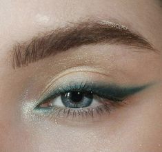 Maquillage On Fleek, Prom Eye Makeup, Cute Eye Makeup, Make Up Inspiration, Swag Makeup, Ethereal Makeup, Green Makeup