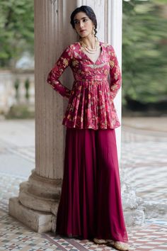 Shop for Paulmi and Harsh Purple Peplum Top And Pant Set for Women Online at Aza Fashions Palazzo With Peplum Top, Peplum Kurti With Plazo, Peplum Outfits Indian, Festive Kurta Sets For Women, Peplum With Plazo, Peplum Top With Plazzo, Peplum Top Outfits Indian, Palazzo Pants Outfit Indian, Peplum Top And Palazzo