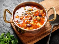 My Family Requests This Soup Every Fall—Here's My Secret Ingredient Danish Soup, Chunky Soup, Minestrone Soup Recipe, Parmesan Rind, 5 Ingredient Dinners, Ham And Beans, Minestrone Soup, Soups Stews, Soup Season