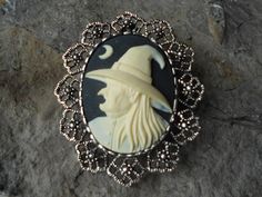 Choose Silver or Gold - 2 in 1 - Halloween Witch Cameo-  Brooch/Pin/Pendant -- Great Quality!!! Witc Creepy Baby Dolls, Scary Dolls, Cameo Brooch, Pin Pendant, Halloween Jewelry, Copper Pendants, Witch Hat, Halloween Witch, Unique Necklaces