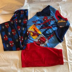 Boys Soiderman 3 Pc Pajama Set. Size 8. Soft Cotton Feel. New With Tags Red Character Print Loungewear Sets, Spiderman Pajamas, Marvel Pajamas, Winter Pjs, Spiderman 3, Marvel Kids, Mens Pajamas Set, Spiderman Comic, Fleece Pajamas