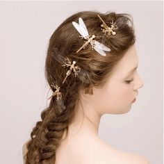 Add Some Harmony To Your Look With These Dragonfly Hair Pins That Symbolize Good Luck. Material: Alloy Quantity: Set Of 2 Bride Hair Clips, Butterfly Hair Accessories, Wedding Headwear, Wedding Headdress, Bridal Headdress, Gold Girl, Wedding Hair Pins, Butterfly Hair, Bridal Hair Pins