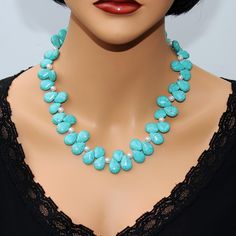 ♥ Ready to ship ♥ 100% handmade ♥ Packed in a gift box ♥ Material: Turquoise teardrop beads, faux pearls ♥ Custom length One-of-a-kind statement piece for the trendsetter in you - this handmade turquoise cluster necklace is a true showstopper! Designed with an appreciation for bold style, this chunky masterpiece features a vibrant array of turquoise beads, delicately clustered together to create a mesmerizing cascade of color.  The unique combination of chunky and elegant makes this necklace a p Turquoise Teardrop Faceted Beads Jewelry, Gift Beaded Teardrop Turquoise Necklace, Gift Turquoise Beaded Teardrop Necklace, Elegant Beaded Turquoise Necklace Gift, Gift Teardrop Beaded Turquoise Necklace, Gift Turquoise Teardrop Beaded Necklace, Elegant Turquoise Teardrop Beaded Necklaces, Elegant Turquoise Necklace With Faceted Beads As Gift, Elegant Teardrop Turquoise Necklace