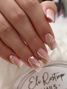 Multicolor  Collar   Geometric Color Nails Embellished   Nail,Hand & Foot Care Nails With Gold, Nails Heart, Nagel Tips, Colorful Nails, Easy Nails, Gold Nail, Her Nails, Heart Designs