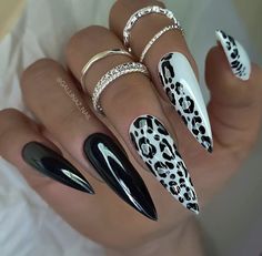 Chrome Cheetah Nails, Black And White Cheetah Nails, Animal Print Nail Art Leopards, White Cheetah Print Nails, White Cheetah Nails, Leopard Print Nail Designs, Camp Nails, Black And White Nail