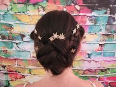 Celestial Star and Moon Hair Combs Star Hair Pin Bride Hair - Etsy Celestial Wedding Hair, Bride Hair Clip, Vintage Hair Comb, Bride Hair Clips, Bee Cookies, Bride Hair Pins, Moon Hair, Celestial Wedding, Vintage Hair Combs