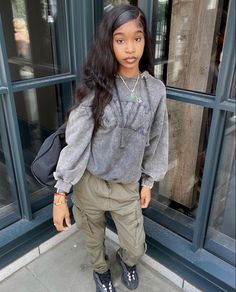 Chill Outfits For School, Outfit Inspo Winter, Outfits For School, Tomboy Style Outfits, Cute Comfy Outfits, Streetwear Fashion Women