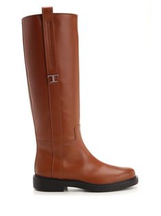 Dark brown calfskin boot from Tod's, with side strap and "T Timeless" detail, rubber sole with embossed pebbles, calfskin upper, leather lining and insole. Leather Boots For Women, Best Wallet, Boots For Women, Wallet Bag, Pump Sandals, Small Leather Goods, Shirt Accessories, Lace Up Shoes, Pump Shoes