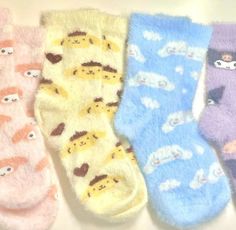 Pompompurin Shoes, Cinnamoroll Things, Sanrio Socks, Hello Kitty Socks, Sanrio Clothes, Sanrio Clothing, Kitty Clothes, Hello Kitty Clothes, Fuzzy Socks