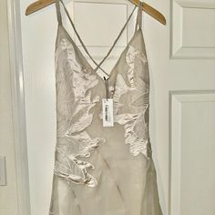 Satin Applique, Champagne Dress, Pretty Fashion, Prom Night, White Dresses, The Drama, Pretty Style, Karen Millen, Strappy Heels