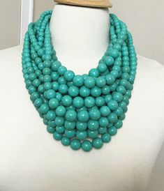 Bulky Jewelry, Chunky Jewelry Necklace, Delicate Jewellery, Large Statement Earrings, Girlie Girl, Chunky Statement Necklace, Large Necklace, Beaded Jewellery, Designer Paper