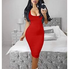 Wore Once Medium Casual Red Midi Dress For Night Out, Red Casual Midi Dress For Night Out, Casual Red Midi Dress For Party, Red Bodycon Dress For Spring, Red Stretch Midi Dress For Night Out, Red Summer Dresses For Going Out, Casual Red Stretch Bodycon Dress, Casual Red Bodycon Midi Dress, Chic Red Bodycon Dress For Spring