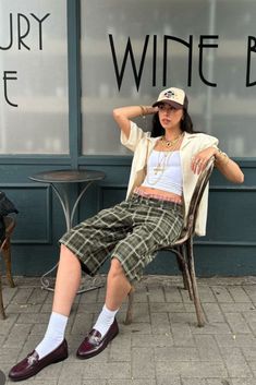 spring summer trends in fashion, eclectic grandpa, long shorts outfit, loafers with socks, chunky jewelry, tom boy femme outfit inspiration Chunky Shoes Outfit, Grandpa Fashion, Grandpa Outfit, Loafer Outfits, Socks And Loafers, Loafers With Socks, Loafers Outfit, Shorts Outfit