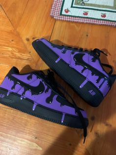 Custom Purple Air Force 1, Purple Custom Air Force 1, Custom Black Air Force 1, Custom Air Force 1 Diy, Custom Air Force 1 Ideas, Nike Air Force 1 Purple, Purple Nike Shoes, Purple Slime, Swag Sneakers