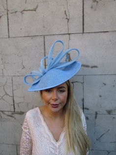 Thank you for visiting our shop! Please note that we will be on holiday until the 6th of January 2025. Orders can be placed during that time and will be shipped on the 6th of January when we're back. Wishing you all a Merry Christmas and Happy New Year! This hat is perfect for special occasions. Featuring light blue detailing. Mounted on a thin headband. The hat measures 30cm across at it's widest point. Perfect for races, weddings and special occasions! Made in the UK -  . Made in the UK - cust Fascinator Hats Wedding, Blue Cornflower, Fascinator Hat, Fascinator Hats, Feature Light, Fascinator, Wedding Guest, Headpiece, Baby Blue