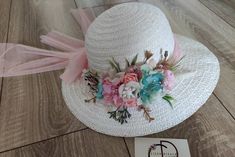 Flower Tea Party Floppy Hat, Easter White Straw Hat, Pink Floral Girl Bonnet, Occasion Wedding Toddler Bonnet, Fancy Spring Bucket Sun Cap White ,flower Tea party/Easter/spring/summer floppy hat for little girls. 1-White 50-51cm 1-4 years 2-Pink 50-51cm 1-4 years 3- White 54cm 4-12 years 4-Pink 54cm 4-12 years Luxury Handmade Flower Mini Hats For Party, White Headpieces For Spring Gift, White Headpieces As A Spring Gift, Whimsical Summer Beach Headpieces, Whimsical Beach Headpieces For Summer, White Headpieces For Summer Gifts, White Summer Headpieces For Gifts, White Summer Headpiece Gift, White Summer Headpieces As Gifts