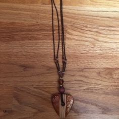 Perfect Touch Of Beauty For Any Little Hippie Or Stylish Gal! Make An Offer Or A Bundle! Brown, Necklace, Jewelry, Unused. Brown Necklace, Womens Jewelry Necklace, Cream, Jewelry Necklaces, Women Jewelry, Women Shopping, How To Wear, Beauty, Color