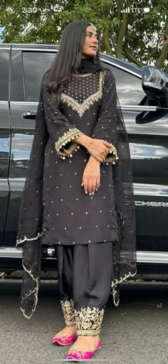 Simple Indian Suits, डिजाइनर कपड़े, Fancy Suit, Salwar Kamiz, Womens Dress Suits, Simple Pakistani Dresses