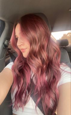 Red Hair Color With Pink Highlights, Red Head With Pink Highlights, Pink Highlights In Auburn Hair, Overtone Pink On Brown Hair, Auburn Hair Pink Highlights, Pink Tinted Hair Brunette, Pink On Brunette Hair, Pink Underside Hair, Light Red Pink Hair