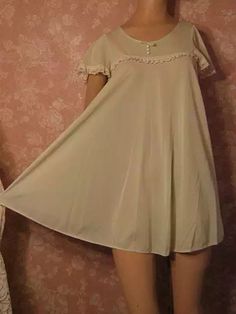 Babydoll Night Dress, Babydoll Nightgown Vintage, 60s Pajamas, 60s Babydoll Dress, Babydoll Dress Nightwear, 90s Babydoll Dress, Gown Aesthetic, Cute Nightgowns, Night Gown Dress