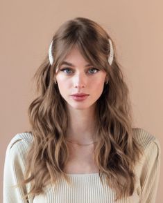 Ingenue Hair, Hairdo For Long Hair, Medium Length Hair Cuts, Aesthetic Hair, Mode Inspiration, Beauty Face, Hair Looks, Hair Tutorial