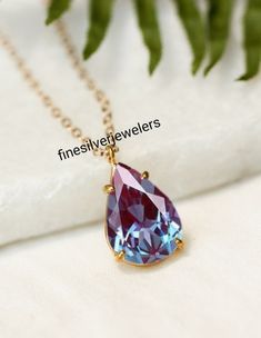 Alexandrite Necklace Pendants, Faceted Pear-shaped Wedding Jewelry, Pear-shaped Faceted Wedding Jewelry, Alexandrite Necklace, Alexandrite Jewelry, Pretty Jewelry Necklaces, Teardrop Necklace, Fantasy Jewelry, Turquoise Pendant