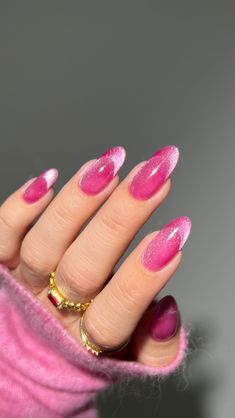 Magnetic Pink Nails, Pink Magnetic Nails, Magenta Pink Nails, Dark Pink Nails Designs, Pink Velvet Nails, Nicki Concert, Hot Pink Nail, Hoco 2023, Magenta Nails