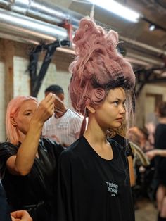 Backstage at Fyodor Golan SS20 with Johanna Cree Brown | Respectyou.me | UK hairdressing news Baroque Pearl Drop Choker, Best Hairdresser, Salon Style, Unique Hairstyles, Fashion Advice, London Fashion Week