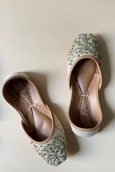 Introducing "Disha" – a sweet beige Jutti adorned with small golden pearls and delicate threading, adding a touch of adorable elegance to your look. Indian Sandals, Threading, Shoes For Women, Diwali, Festival, Sandals