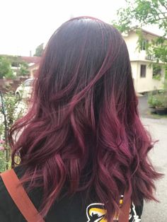 Magenta Balayage, Violet Balayage, Short Hair Fringe, Violet Hair Colors, Wine Hair Color, Hair Color Pictures