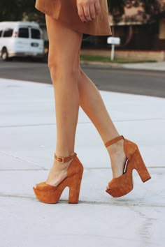 dcbarroso Style Tips, Mode Inspiration, Ankle Strap Sandals, Platform Shoes