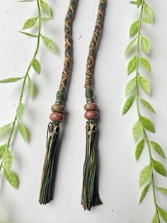 Unakite Crystal and Bronze Raven Skull Hair Wrap Extension in Earthy Green, Bronze, Beige Tones. Viking Style hippie hair accessory Loop into Dreadlocks or Braid into regular hair Video link with instructions: https://www.instagram.com/reel/CeddwyzIj3I/?igshid=YmMyMTA2M2Y= See my other listings / Etsy Page www.lionheartdreadlocks.etsy.com  For other 🐆Dreadlock and Braid Accessories 🦁Dread/Pony Tail Beanies 🐆Necklaces and Earrings 🦁Crystal Accessories 🐆Hair Wraps  🦁Fairy Locks 🐆Hand Knitte Bohemian Festival Jewelry Headband, Bohemian Festival Hair Accessories With Matching Headband, Bohemian Handmade Jewelry Headband, Handmade Adjustable Hair Accessories For Beach, Handmade Multicolor Bohemian Hair Accessories, Bohemian Braided Jewelry For Festivals, Bohemian Multicolor Hair Accessories For Gifts, Adjustable Green Hair Accessories For Gift, Hippie Braided Jewelry For Festival