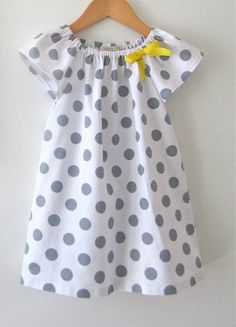 Beautiful Flutter Dress - perfect with wooly tights, winter boots and a cardigan or perfect in the summer with gorgeous sandals! Here is my Girls Peasant Dress, Frocks Design, Kids Frocks Design, Yellow Sandals, Girl Dress Patterns, Flutter Dress, Kids Frocks, Pillowcase Dress, Beautiful Dresses Short