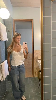 College Summer Outfit Casual, Look Legging, Outfits For School, Skandinavian Fashion, Outfit Inspo Summer, Outfit Inspo Casual, Looks Party, School Looks, Stockholm Fashion