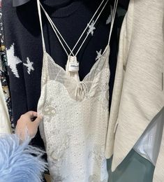 Zadig And Voltaire, Star Girl, Fast Fashion, European Fashion, Trendy Outfits, Cool Girl, Spring Fashion, Boho Chic