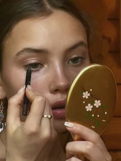 Vogue Beauty, French Girl, Divine Feminine, The Mirror, Girly Girl, Beauty Secrets, Makeup Inspo, Pretty Face, Glow Up?